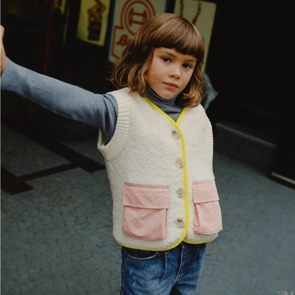 Zara Kids Boucle Knit Sweater Vest Fleece Pile  Retro Vintage Button Down 13-14 - Picture 2 of 15